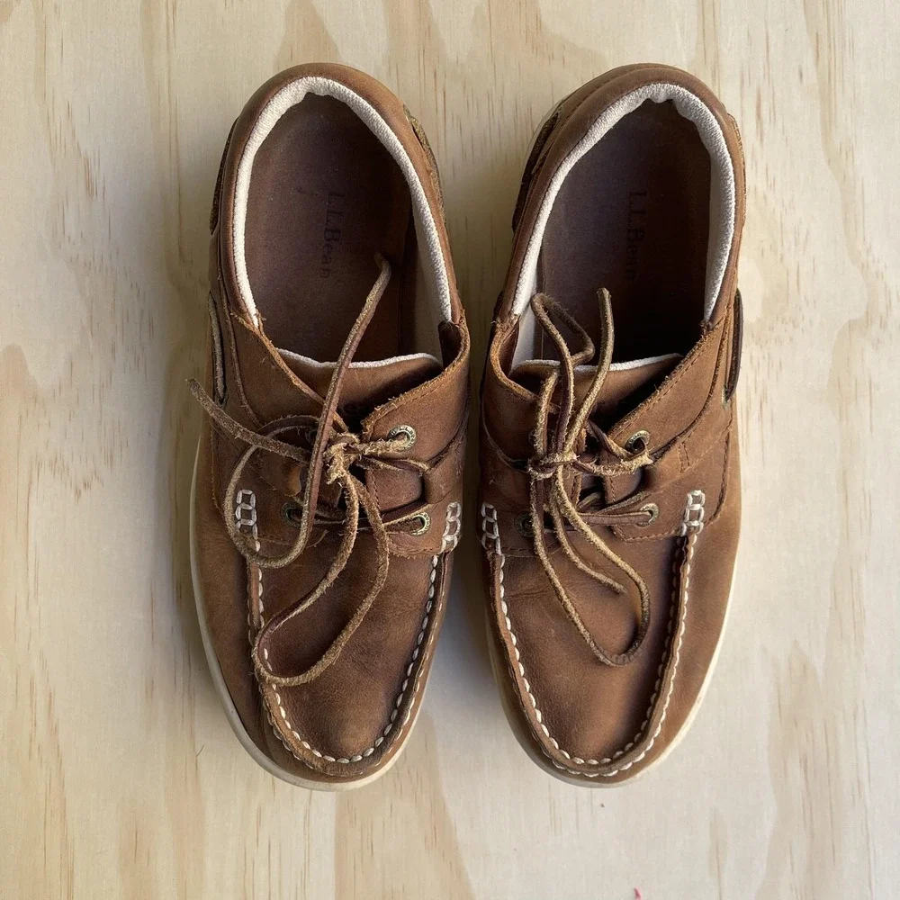 L.L. Bean Boat Shoes Mens Size 8 Brown‎ Leather Moc Toe Slip Resistant Casual